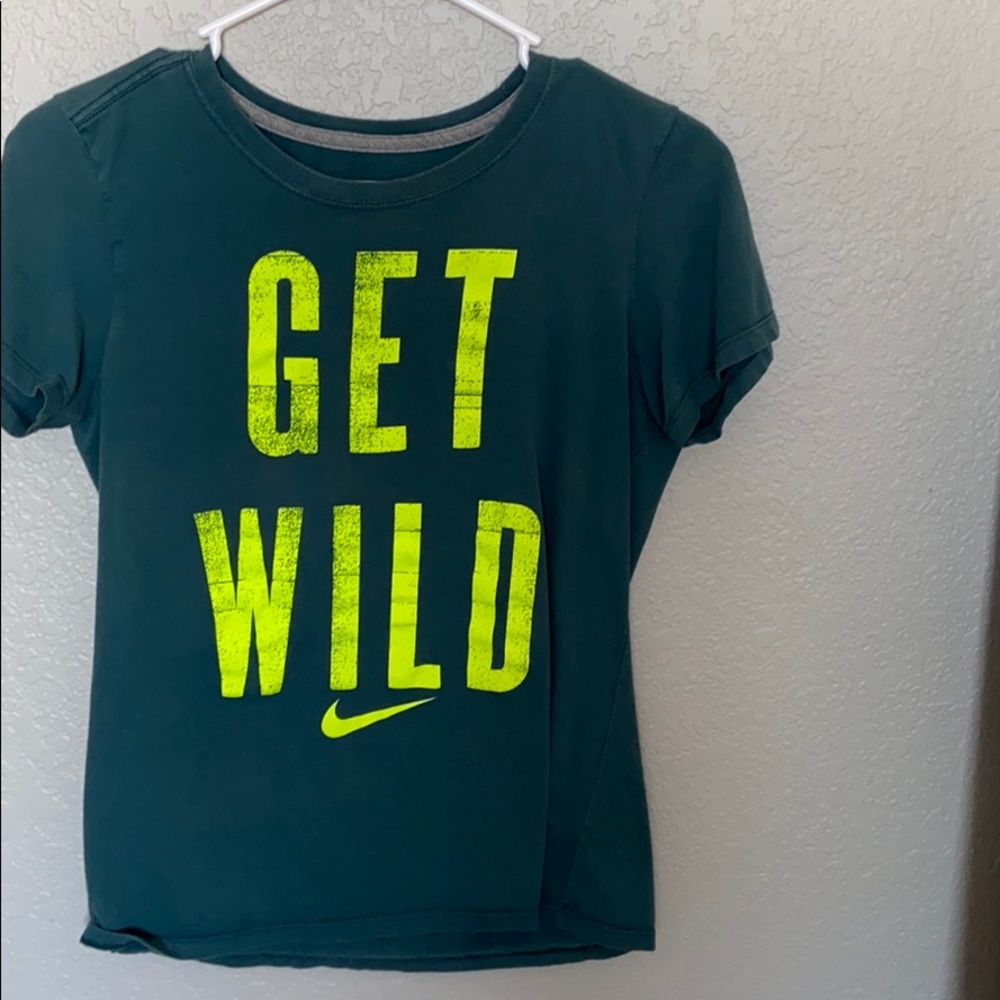 Nike tee shirt